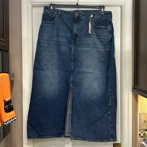NWT ana Jean Maxi Skirt